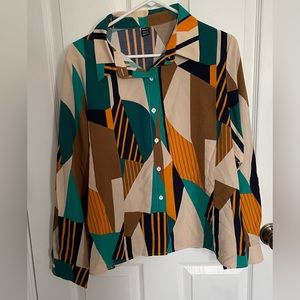 Geometric pattern button down top blouse size XL